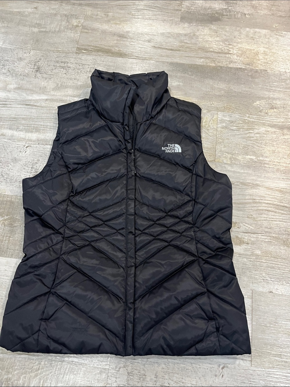 The North Face vest Women's Black Quilted Puffer Vest medium